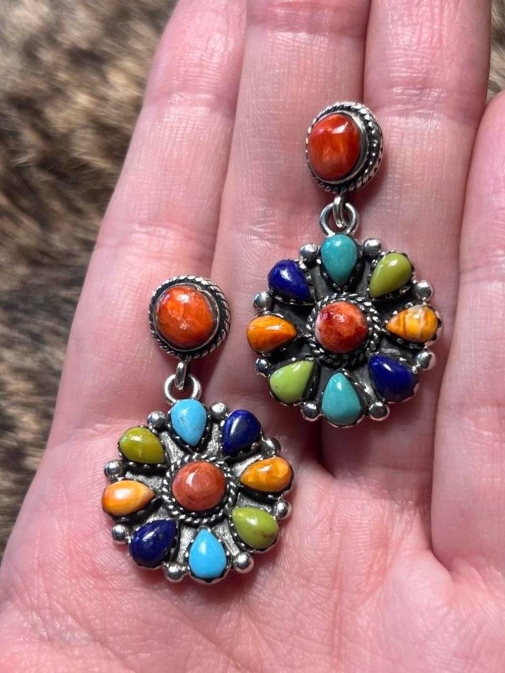 Sterling-silver Native American Navajo-STYLE gemstone wheel earrings